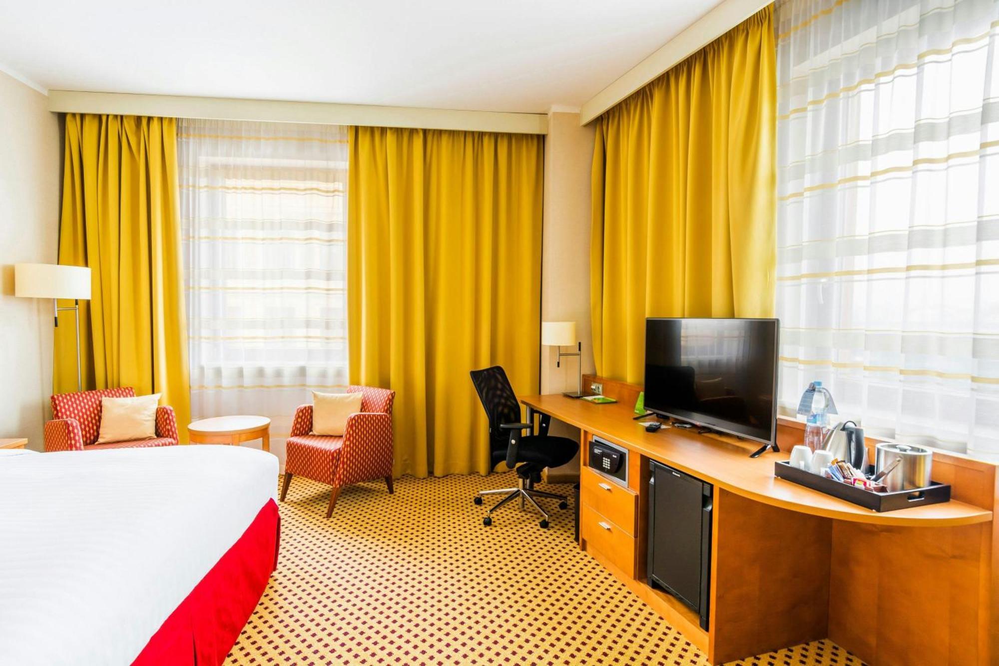Courtyard By Marriott Pilsen Hotel Kültér fotó